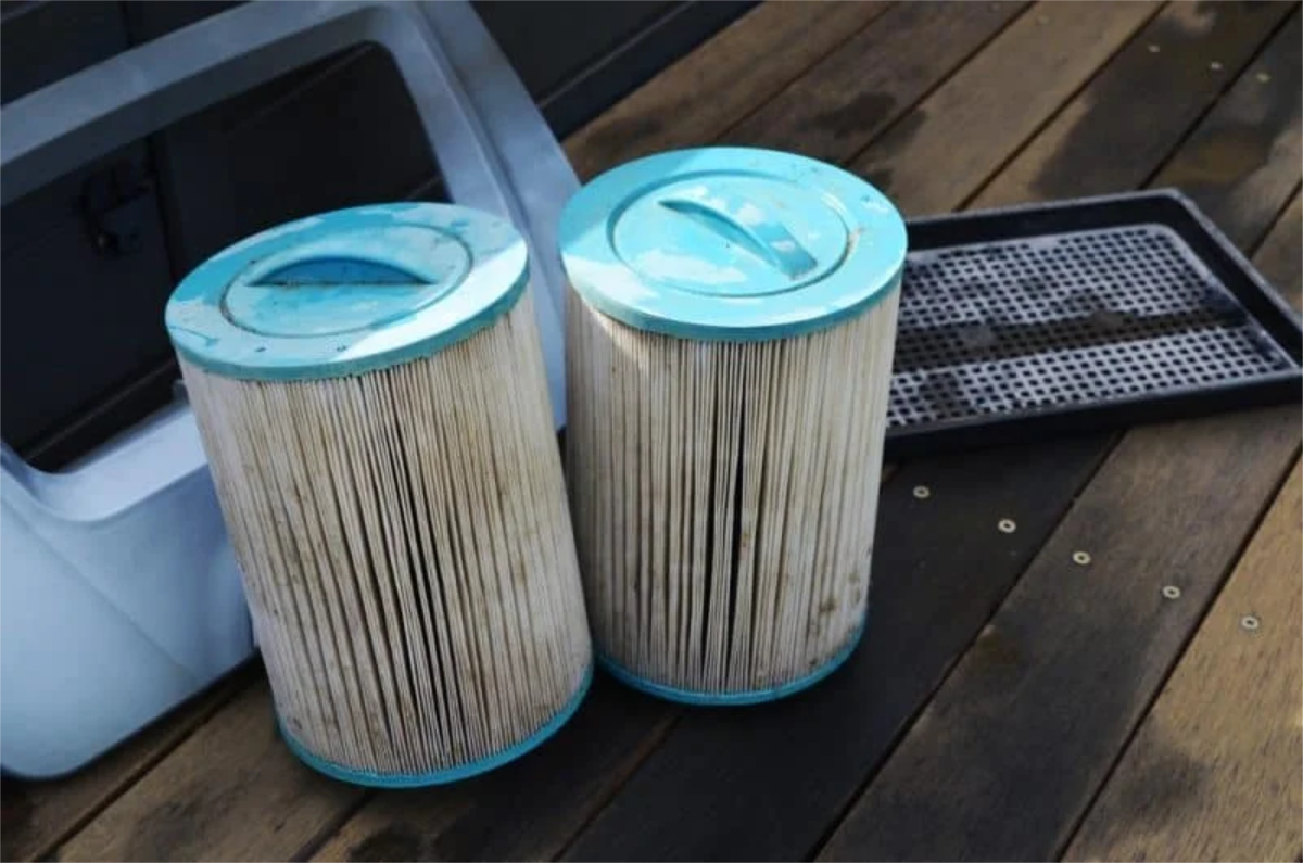 Cleaning Hot Tub Filters